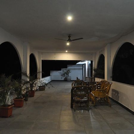 Villa Anna Pondy Puducherry Exterior foto