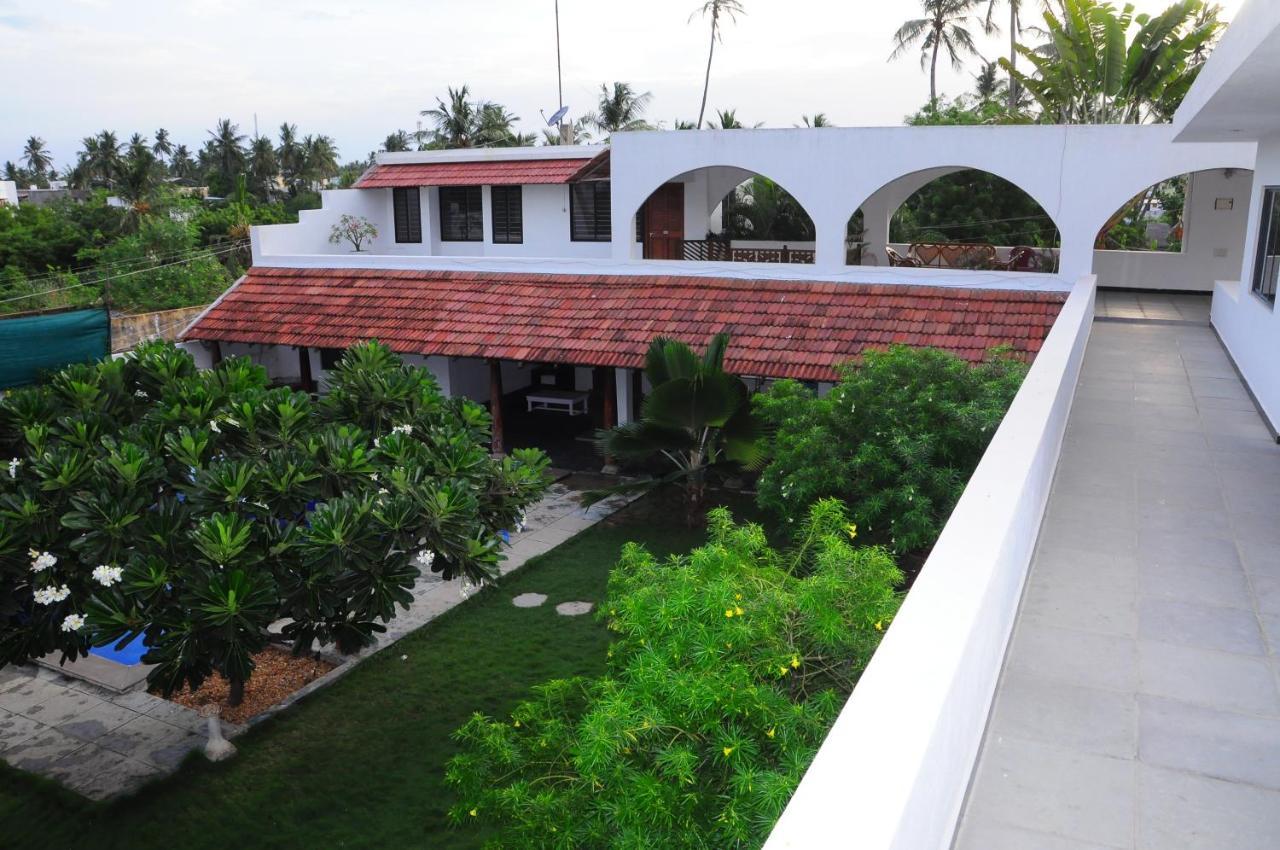 Villa Anna Pondy Puducherry Exterior foto